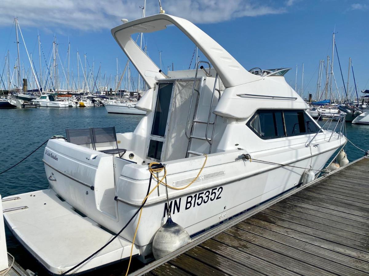 Nuit Insolite Sur Un Bateau Linge Et Menage Inclus ลาโรแชล ภายนอก รูปภาพ